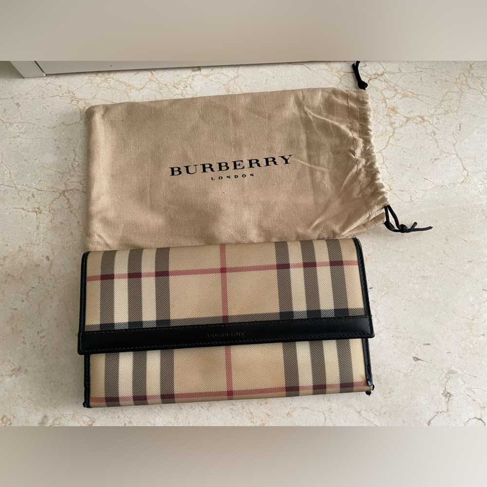 Burberry Beige and Black Check Wallet